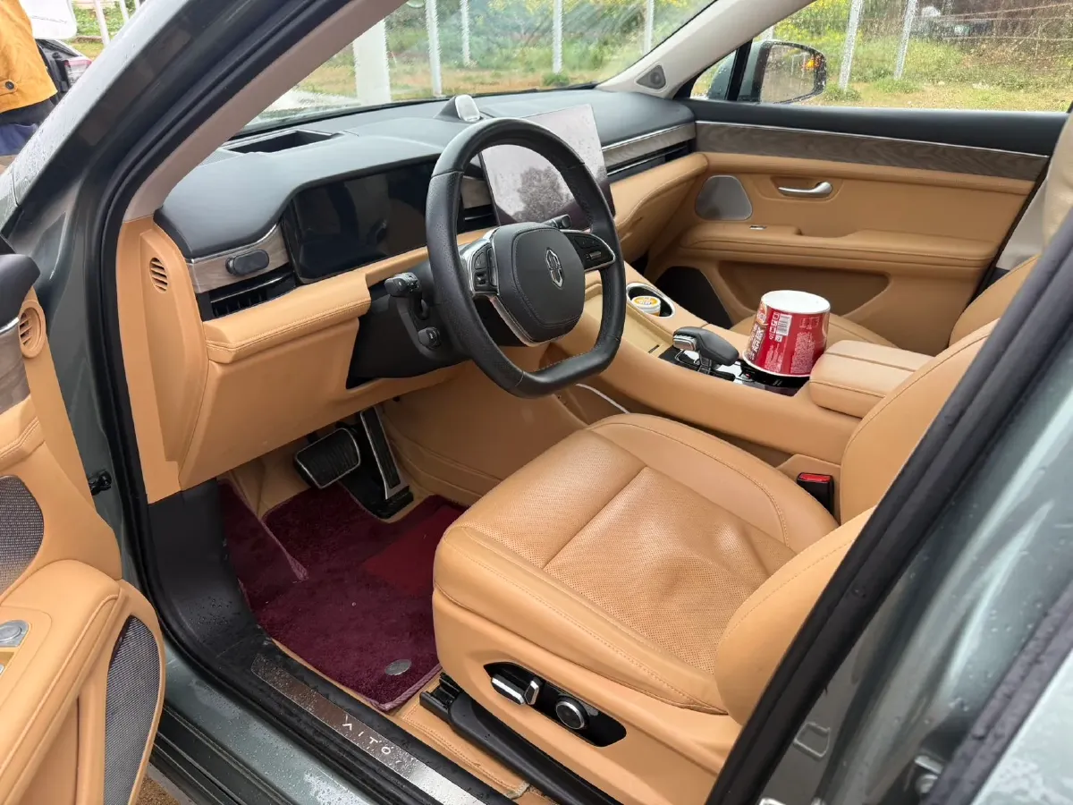 2022 JMC YuHu 7 2.0T 141HP L4 8AT,autocango,china used car exporter,china ev exporter,chinese used car exporter,chinese used ev exporter