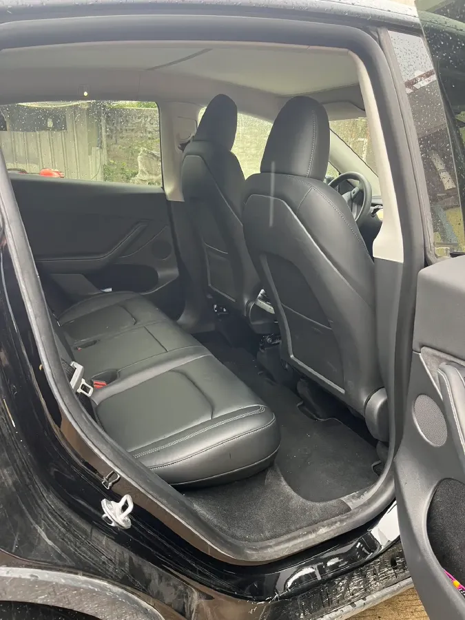 2022 Tesla Model Y BEV 60KWH,autocango,china used car exporter,china ev exporter,chinese used car exporter,chinese used ev exporter