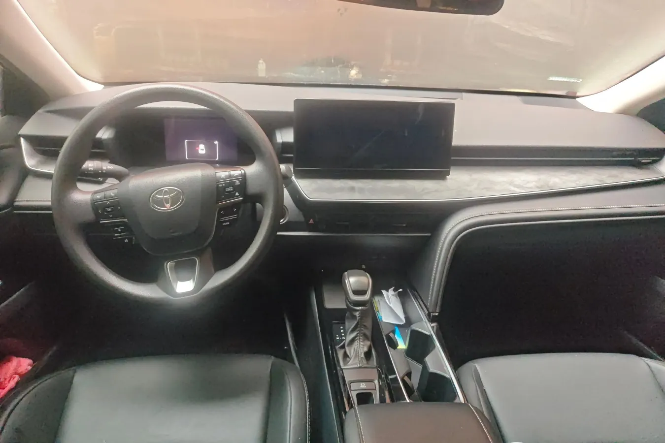 2024 Toyota Camry 2.0L 173HP L4 CVT,autocango,china used car exporter,china ev exporter,chinese used car exporter,chinese used ev exporter