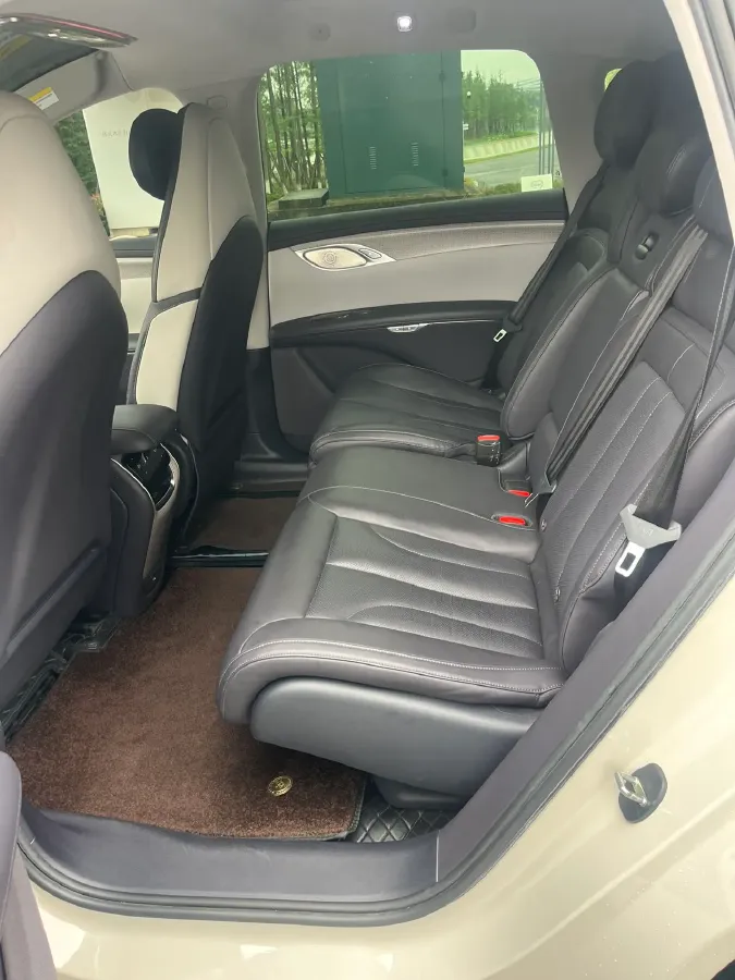 2023 IM LS7 BEV 100KWH,autocango,china used car exporter,china ev exporter,chinese used car exporter,chinese used ev exporter