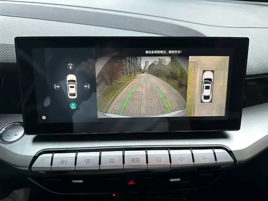 2021 MG 5 1.5T 173HP L4 7DCT,autocango,china used car exporter,china ev exporter,chinese used car exporter,chinese used ev exporter