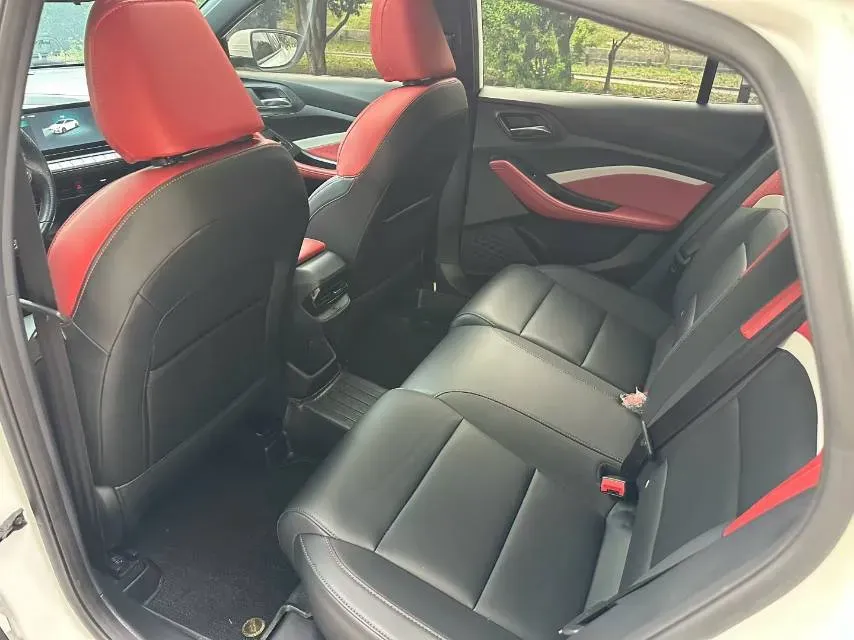 2021 MG 5 1.5T 173HP L4 7DCT,autocango,china used car exporter,china ev exporter,chinese used car exporter,chinese used ev exporter