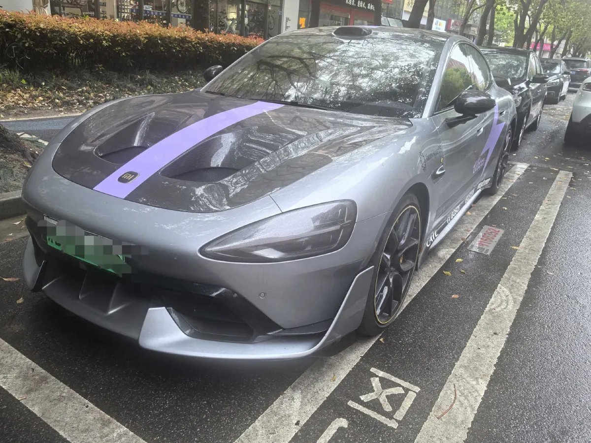 2025 MI SU7 Ultra BEV 93.7KWH,autocango,china used car exporter,china ev exporter,chinese used car exporter,chinese used ev exporter