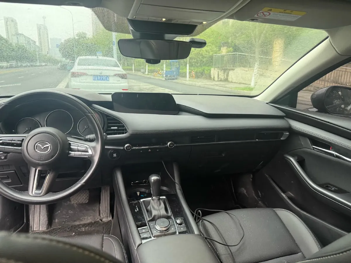 2021 Mazda 3 Axela 2.0L 158HP L4 6AT,autocango,china used car exporter,china ev exporter,chinese used car exporter,chinese used ev exporter