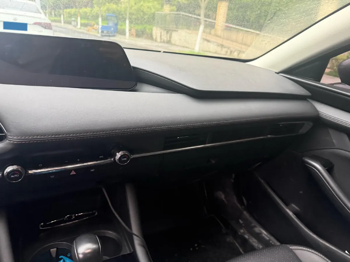 2021 Mazda 3 Axela 2.0L 158HP L4 6AT,autocango,china used car exporter,china ev exporter,chinese used car exporter,chinese used ev exporter