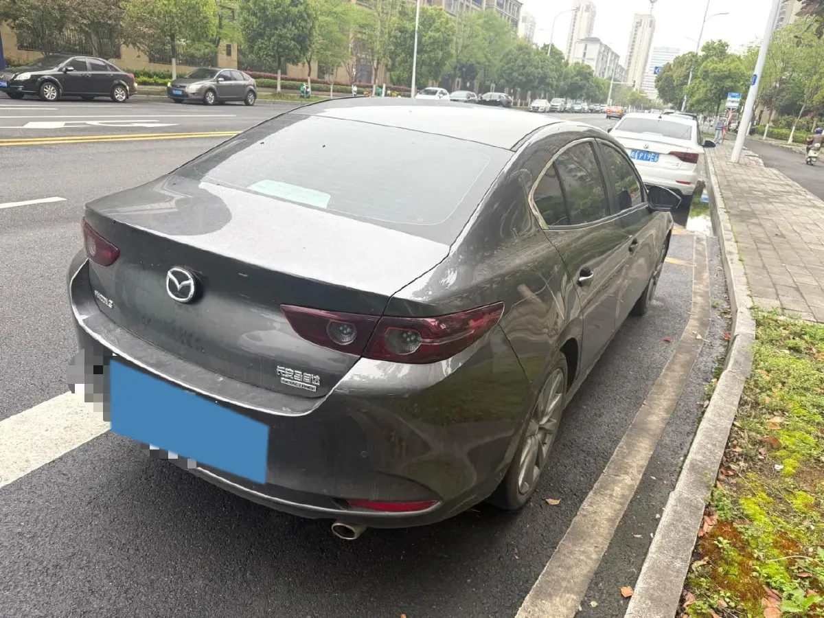 2021 Mazda 3 Axela 2.0L 158HP L4 6AT,autocango,china used car exporter,china ev exporter,chinese used car exporter,chinese used ev exporter
