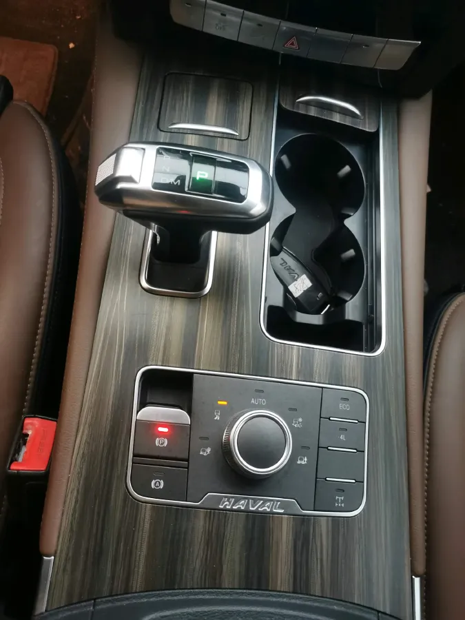 2017 Haval H9 2.0T 190HP L4 8AT,autocango,china used car exporter,china ev exporter,chinese used car exporter,chinese used ev exporter