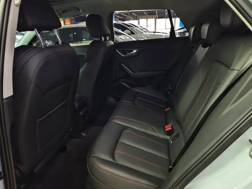 2024 Audi Q2L 1.5T 160HP L4 7DCT,autocango,china used car exporter,china ev exporter,chinese used car exporter,chinese used ev exporter