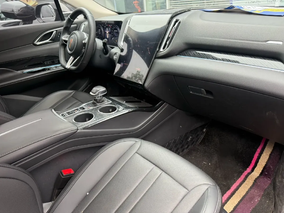 2023 HongQi HS3 1.5T 169HP L4 7DCT,autocango,china used car exporter,china ev exporter,chinese used car exporter,chinese used ev exporter