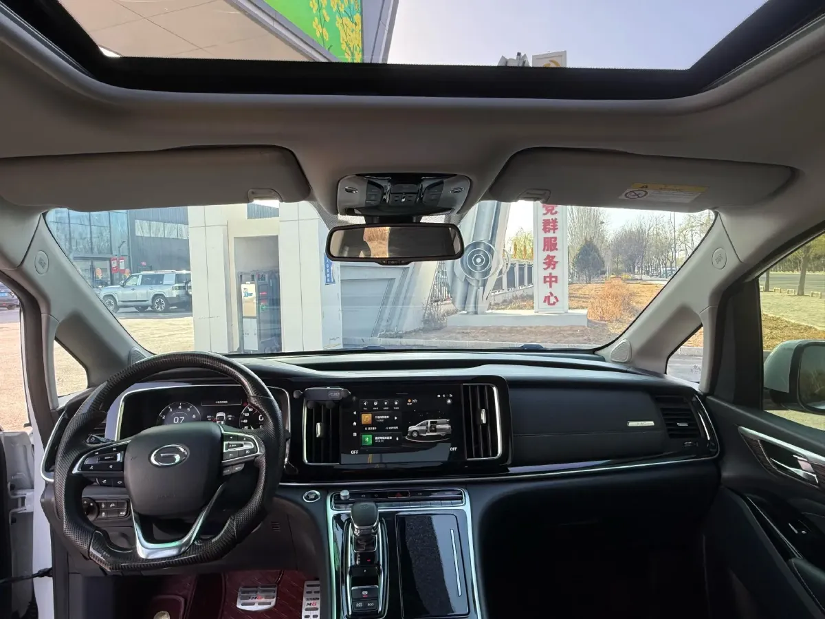 2021 GAC Trumpchi M8 2.0T 252HP L4 8AT,autocango,china used car exporter,china ev exporter,chinese used car exporter,chinese used ev exporter