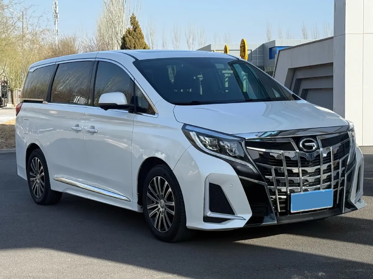 2021 GAC Trumpchi M8 2.0T 252HP L4 8AT,autocango,china used car exporter,china ev exporter,chinese used car exporter,chinese used ev exporter