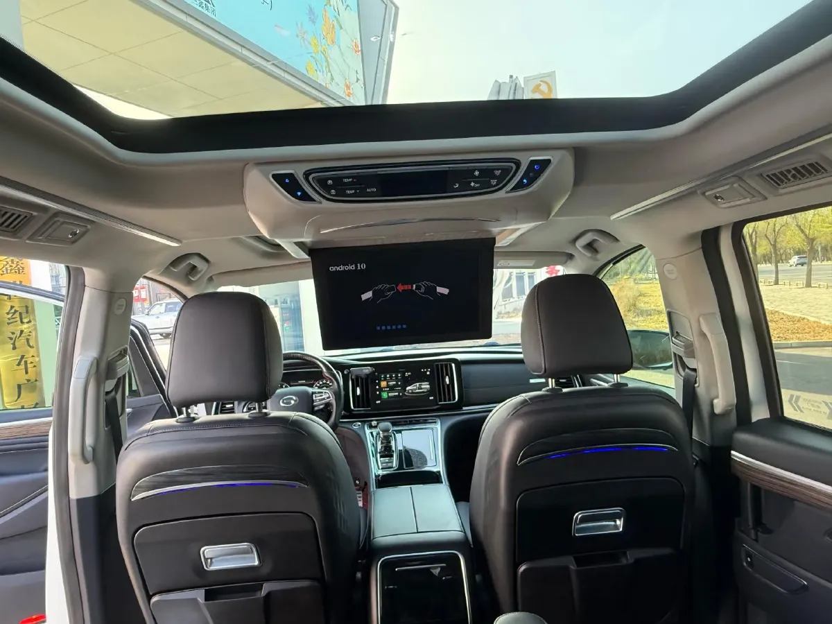 2021 GAC Trumpchi M8 2.0T 252HP L4 8AT,autocango,china used car exporter,china ev exporter,chinese used car exporter,chinese used ev exporter