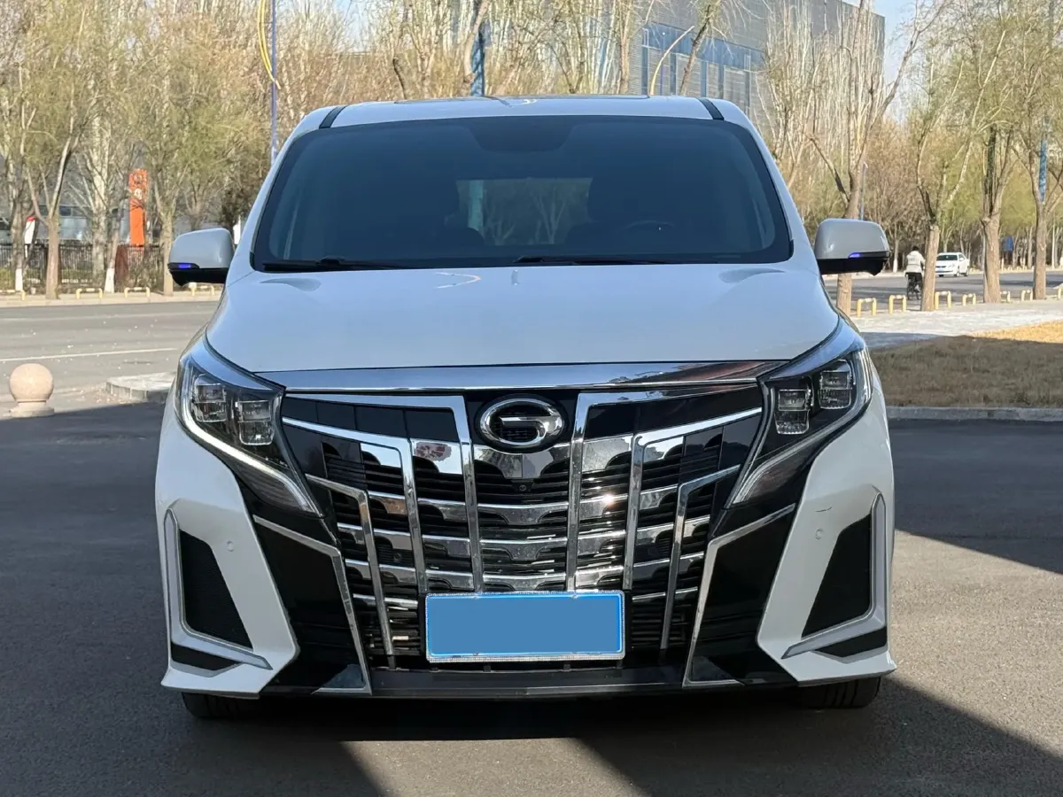 2021 GAC Trumpchi M8 2.0T 252HP L4 8AT,autocango,china used car exporter,china ev exporter,chinese used car exporter,chinese used ev exporter