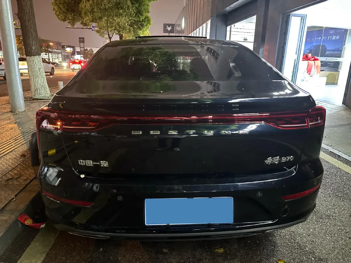 2023 Bestune B70 1.5T 169HP L4 7DCT,autocango,china used car exporter,china ev exporter,chinese used car exporter,chinese used ev exporter