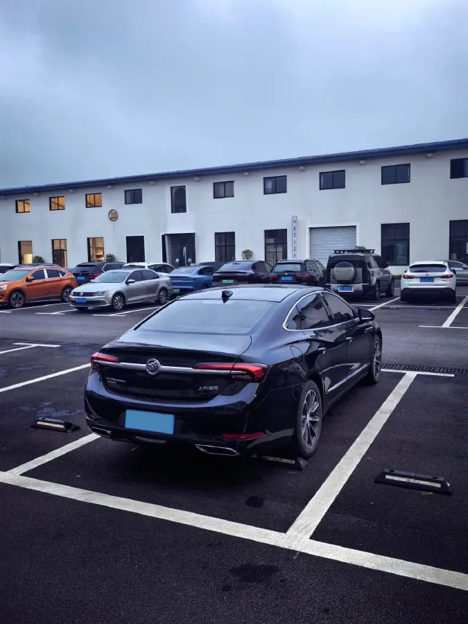 2021 Buick Larcosse 2.0T 237HP L4 9AT,autocango,china used car exporter,china ev exporter,chinese used car exporter,chinese used ev exporter