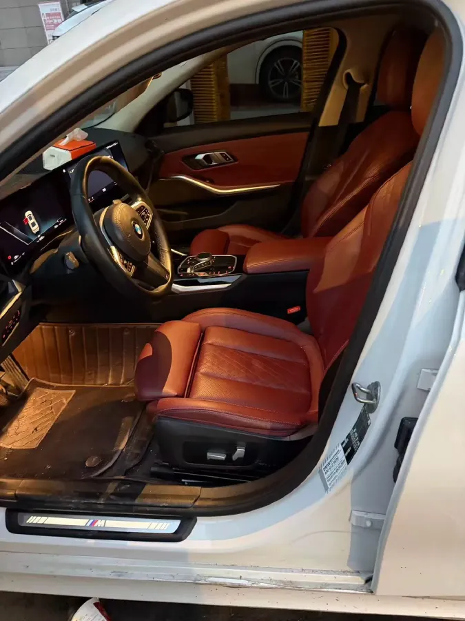 2023 BMW 3 Series 2.0T 156HP L4 8AT,autocango,china used car exporter,china ev exporter,chinese used car exporter,chinese used ev exporter