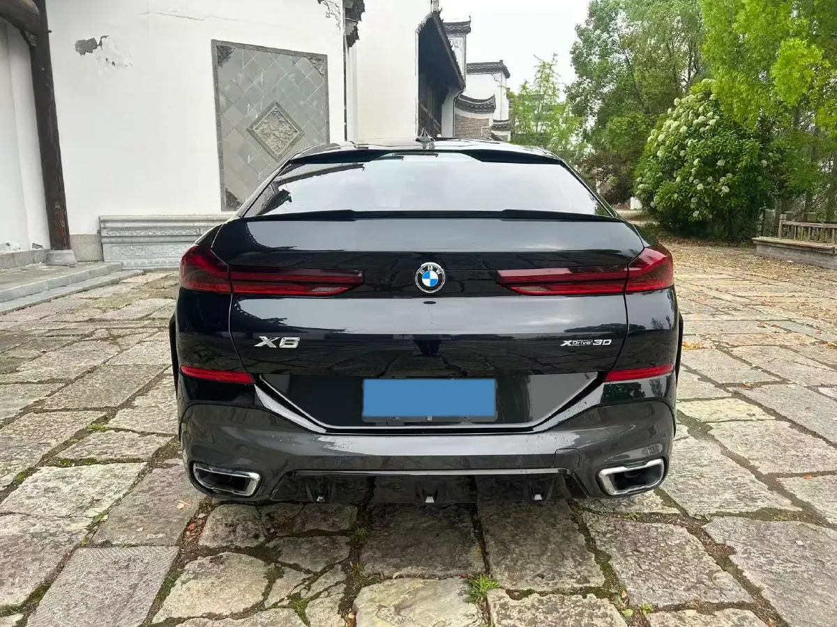 2021 BMW X6 2.0T 265HP L4 8AT,autocango,china used car exporter,china ev exporter,chinese used car exporter,chinese used ev exporter