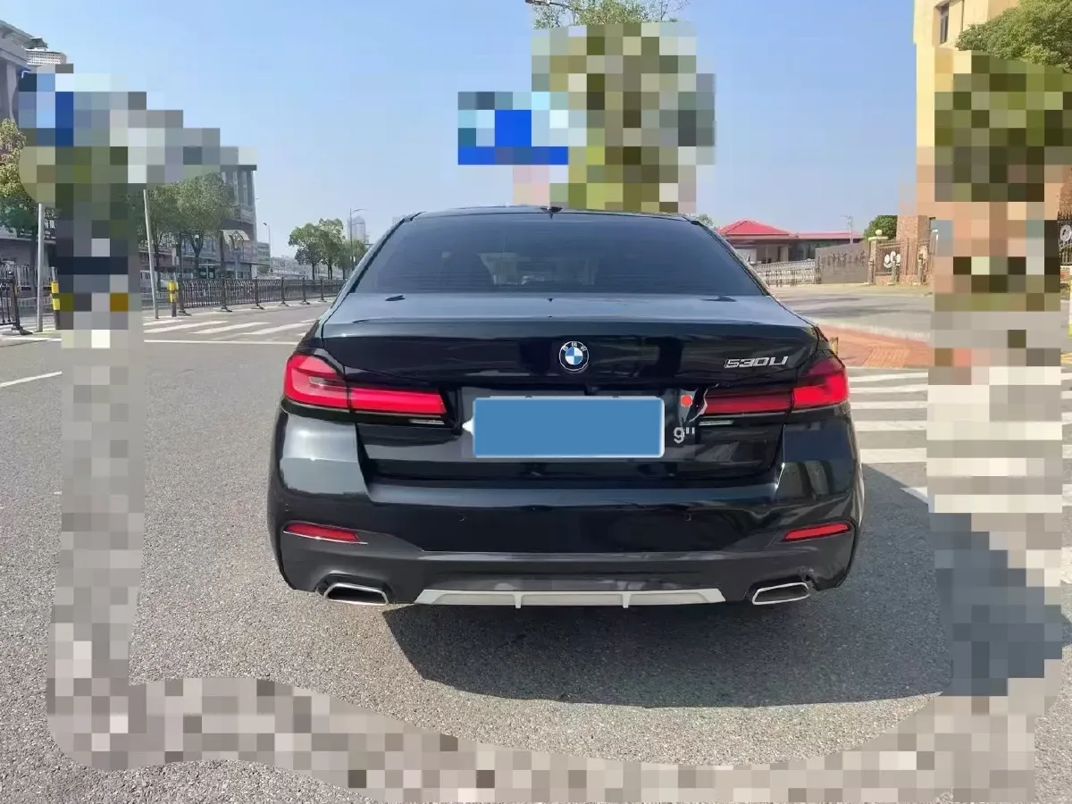 2022 BMW 5 Series 2.0T 252HP L4 8AT,autocango,china used car exporter,china ev exporter,chinese used car exporter,chinese used ev exporter