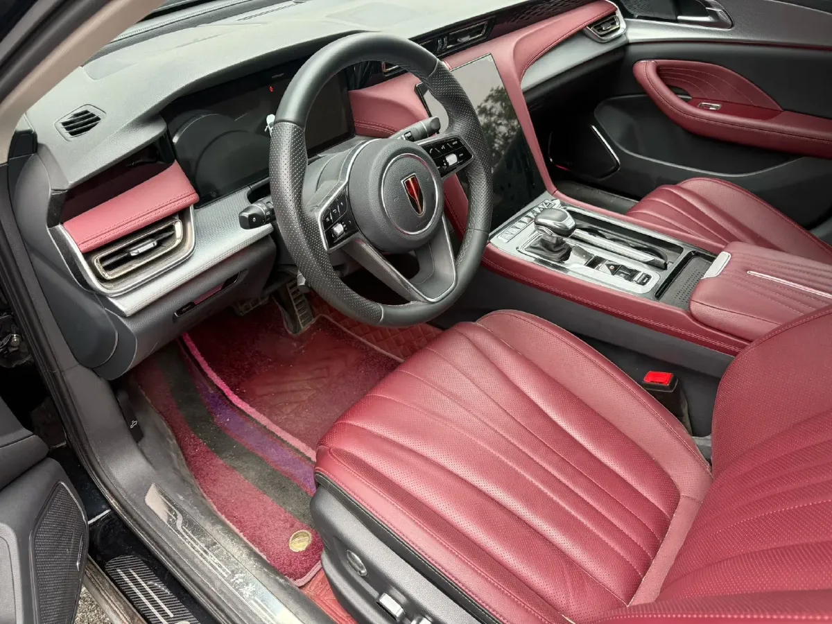 2024 HongQi H5 2.0T 224HP L4 8AT,autocango,china used car exporter,china ev exporter,chinese used car exporter,chinese used ev exporter