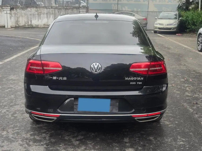 2019 Volkswagen Magotan 2.0T 186HP L4 7DCT,autocango,china used car exporter,china ev exporter,chinese used car exporter,chinese used ev exporter
