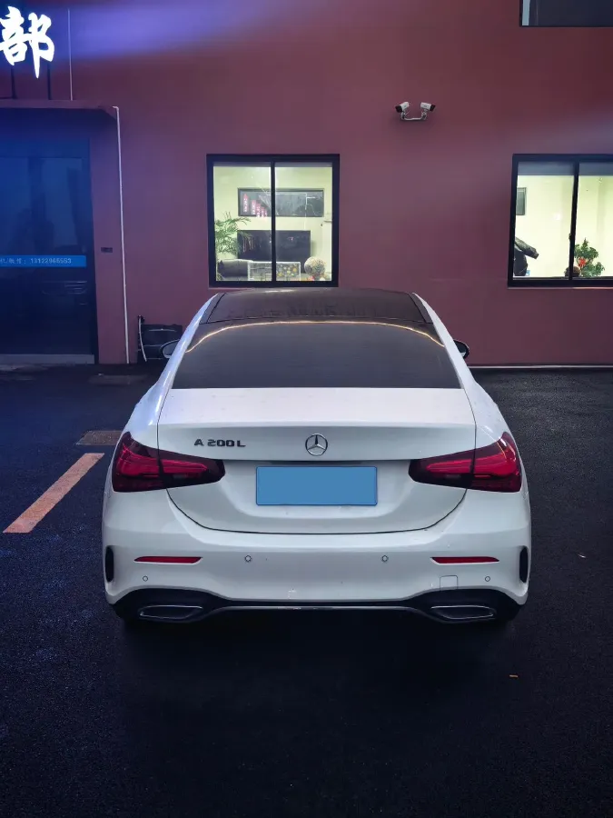 2025 Mercedes-Benz A Class 1.3T 163HP L4 7DCT,autocango,china used car exporter,china ev exporter,chinese used car exporter,chinese used ev exporter