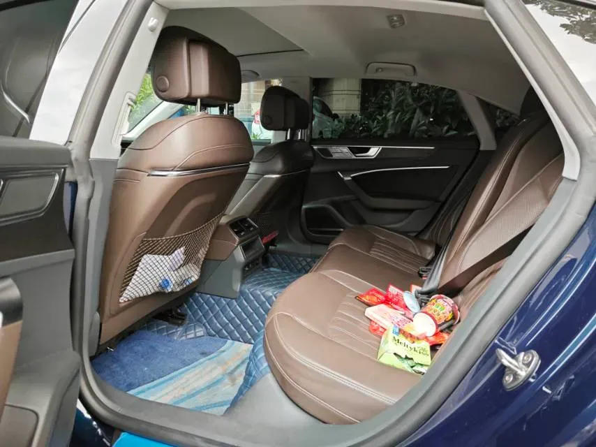 2022 Audi A7L 3.0T 340HP V6 7DCT,autocango,china used car exporter,china ev exporter,chinese used car exporter,chinese used ev exporter