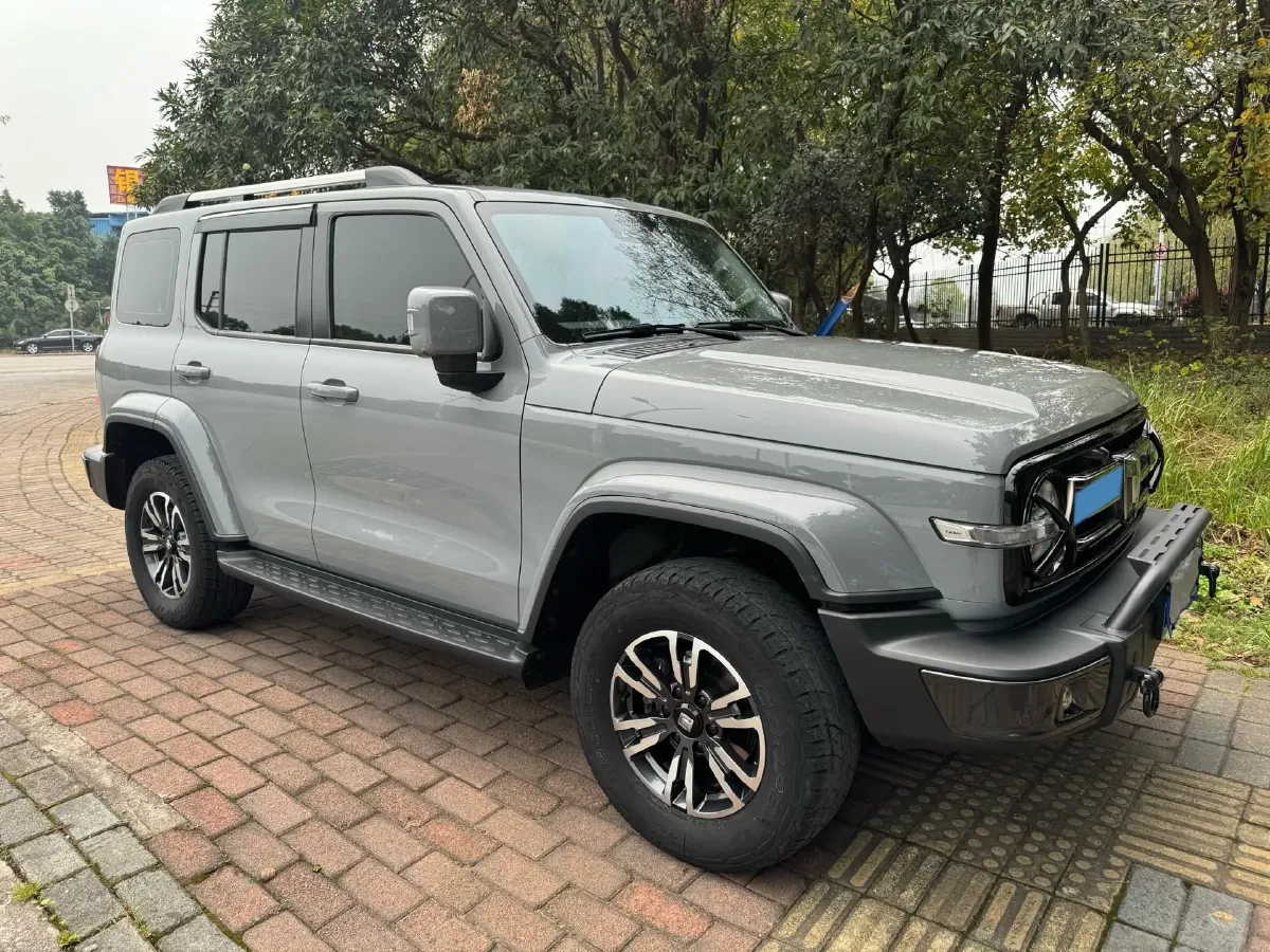 2023 Tank 300 2.0T 227HP L4 8AT,autocango,china used car exporter,china ev exporter,chinese used car exporter,chinese used ev exporter