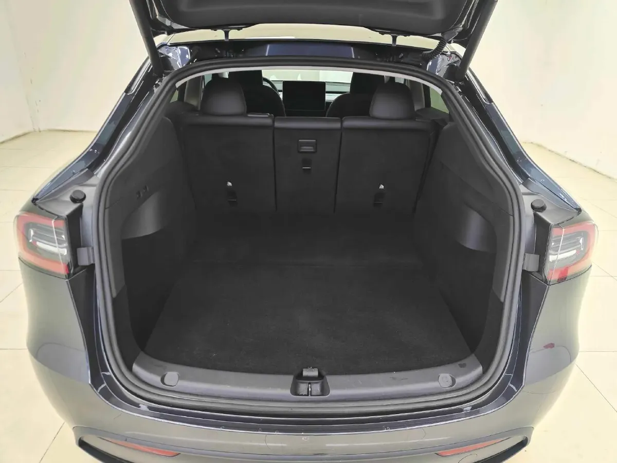 2024 Iveco OuSheng BEV 77.28KWH,autocango,china used car exporter,china ev exporter,chinese used car exporter,chinese used ev exporter