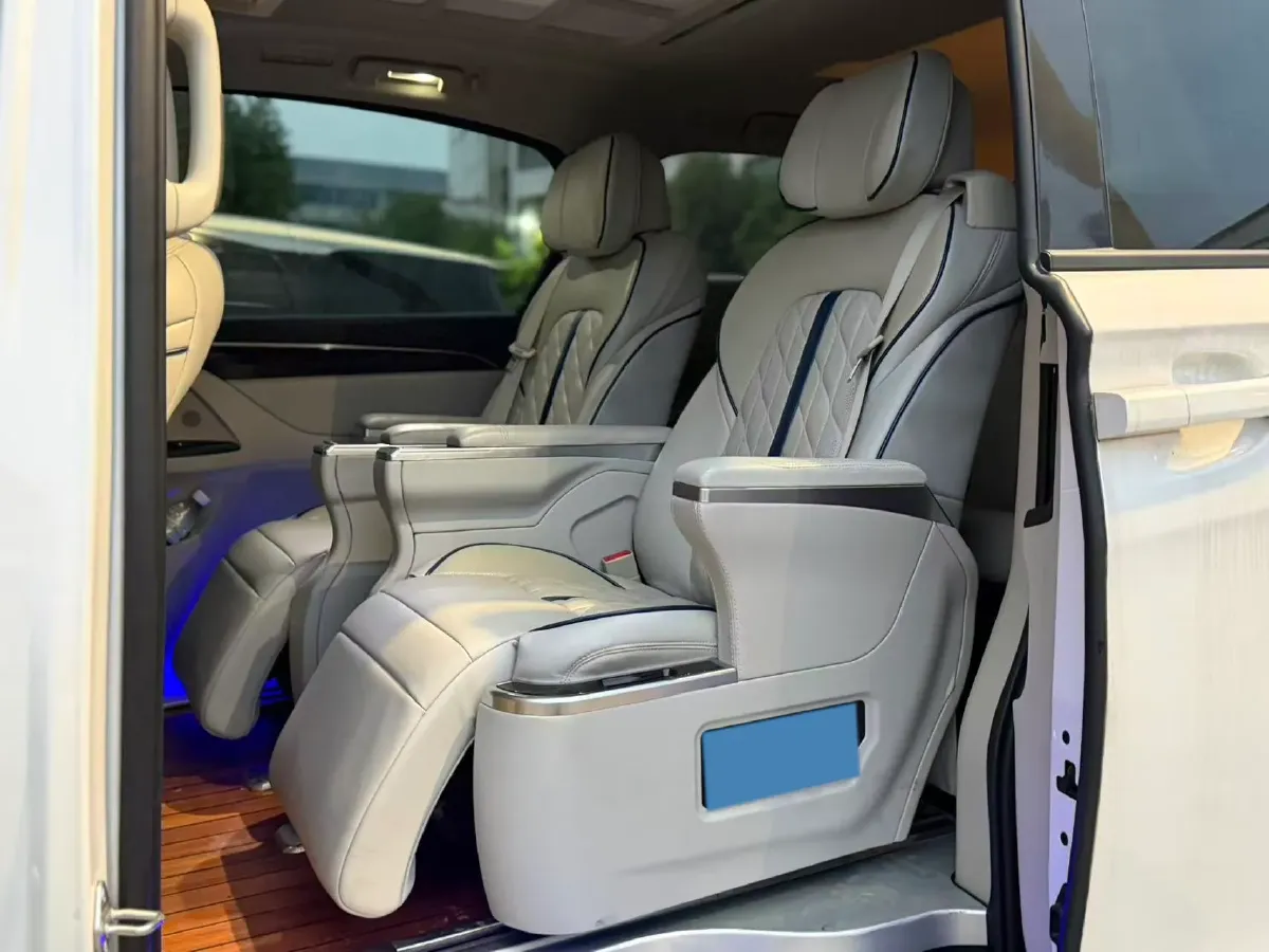 2018 Buick GL8 2.0T 260HP L4 6AT,autocango,china used car exporter,china ev exporter,chinese used car exporter,chinese used ev exporter