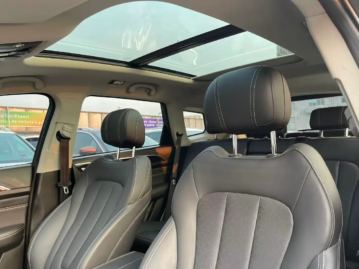 2021 Jetour X70 1.6T 197HP L4 7DCT,autocango,china used car exporter,china ev exporter,chinese used car exporter,chinese used ev exporter