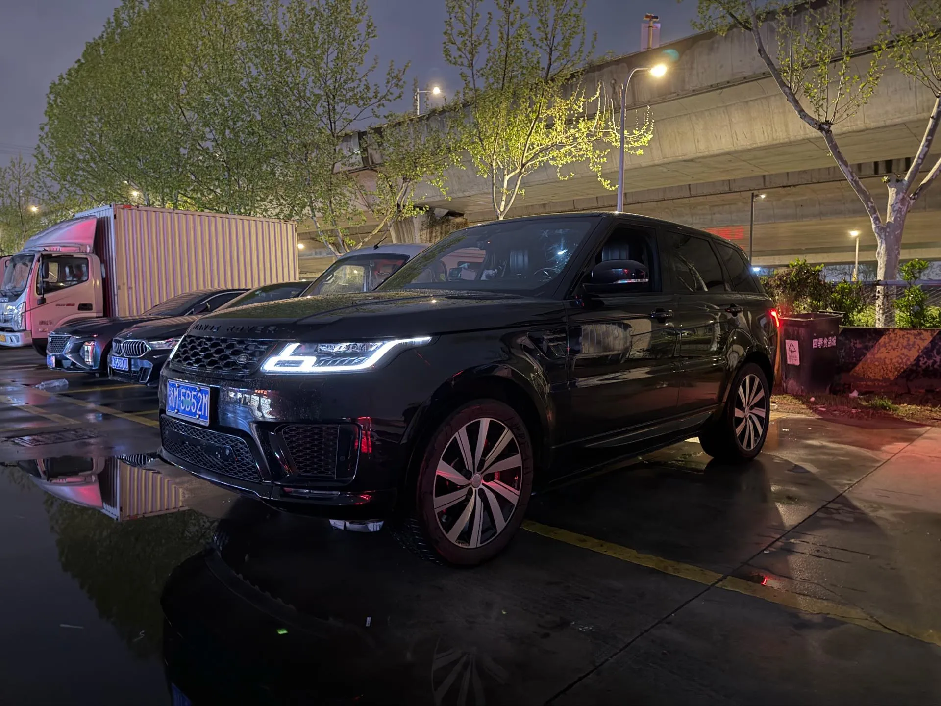 2018 Land Rover Range Rover Sport 3.0T 340HP V6 8AT