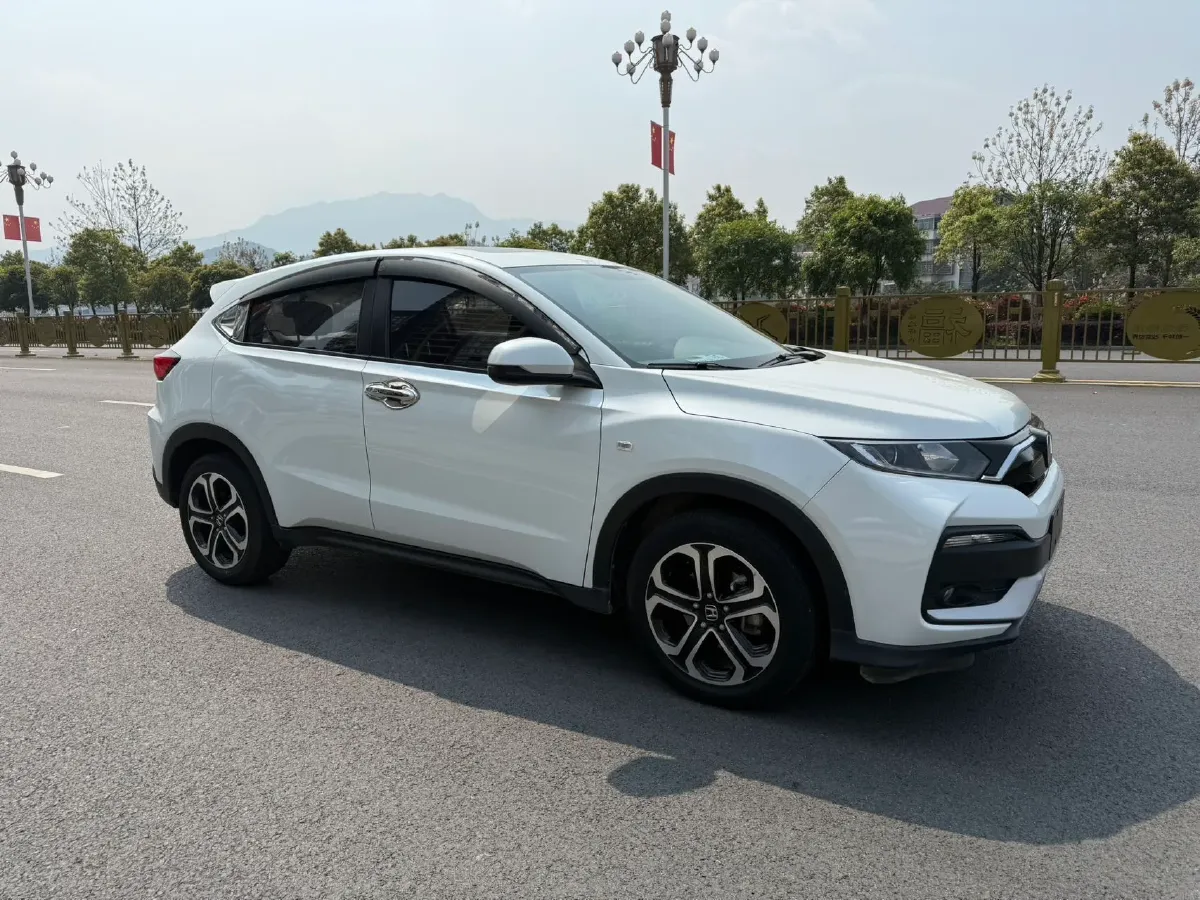 2022 Honda XR-V 1.5L 131HP L4 CVT,autocango,china used car exporter,china ev exporter,chinese used car exporter,chinese used ev exporter