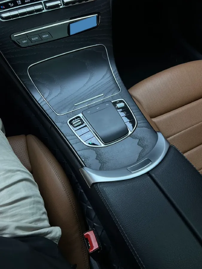 2021 Mercedes-Benz C Class 1.5T 184HP L4 9AT,autocango,china used car exporter,china ev exporter,chinese used car exporter,chinese used ev exporter