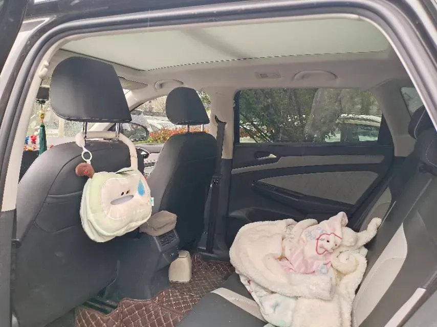 2023 Jetta VS7 1.4T 150HP L4 6AT,autocango,china used car exporter,china ev exporter,chinese used car exporter,chinese used ev exporter