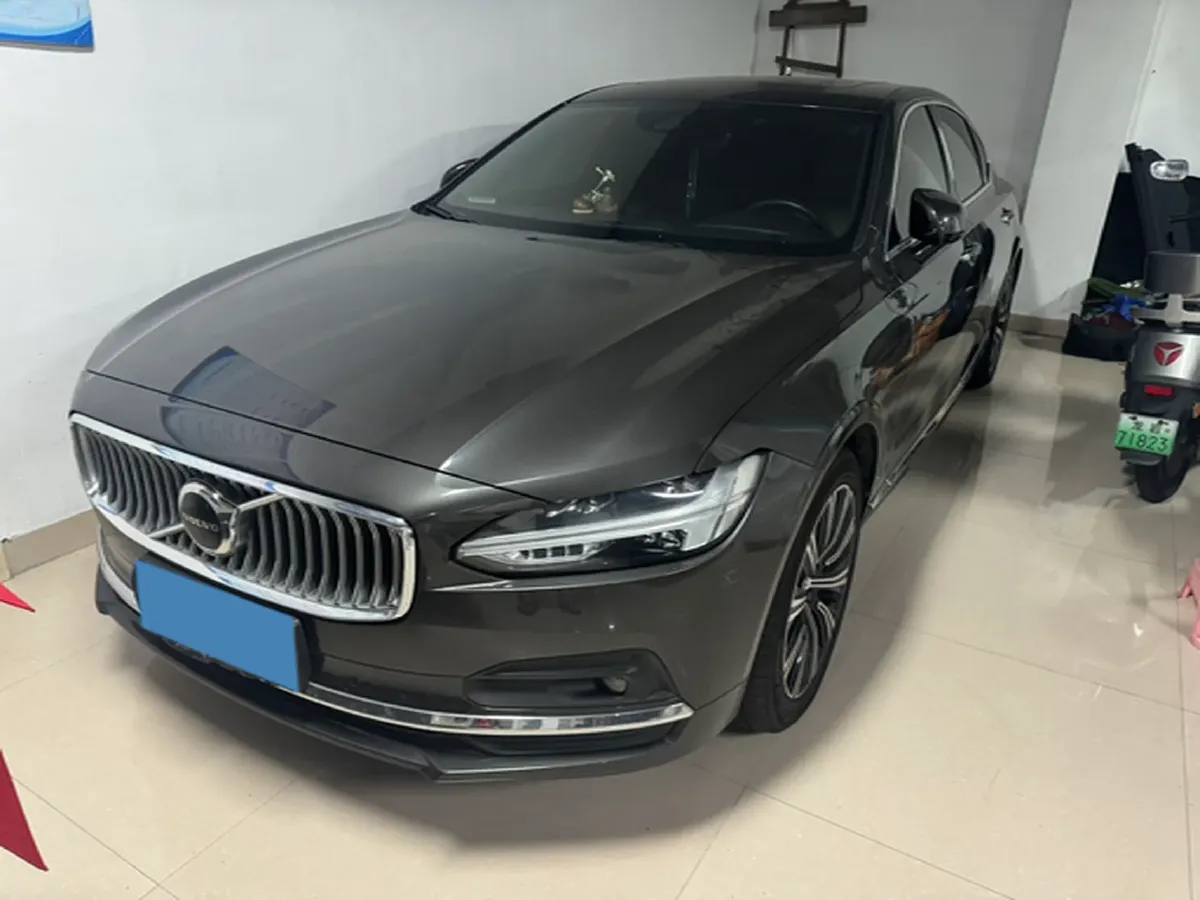 2021 Volvo S90 2.0T 250HP L4 8AT,autocango,china used car exporter,china ev exporter,chinese used car exporter,chinese used ev exporter