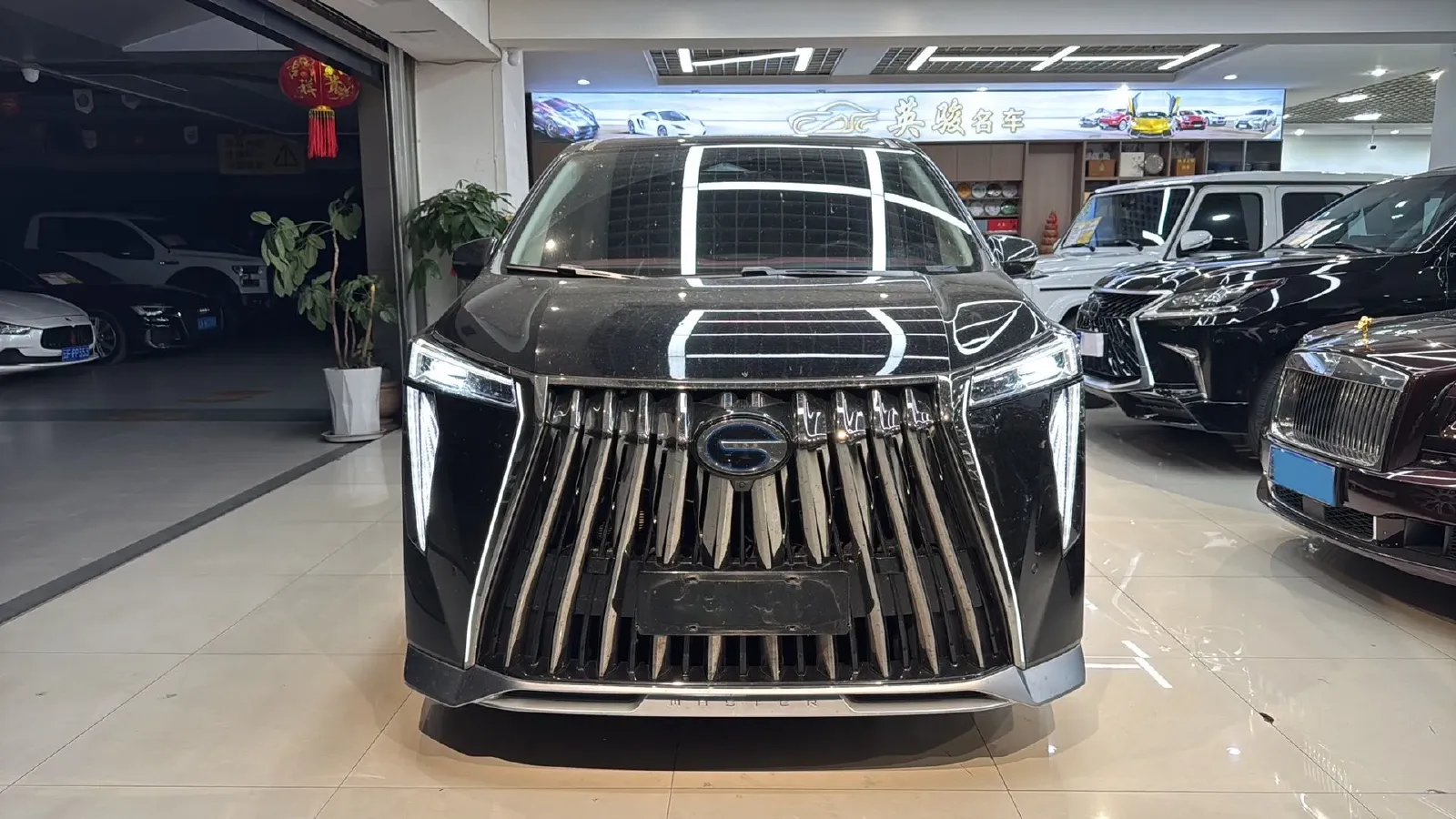 2023 GAC Trumpchi M8 2.0T 190HP L4 E-CVT Hybrid,autocango,china used car exporter,china ev exporter,chinese used car exporter,chinese used ev exporter