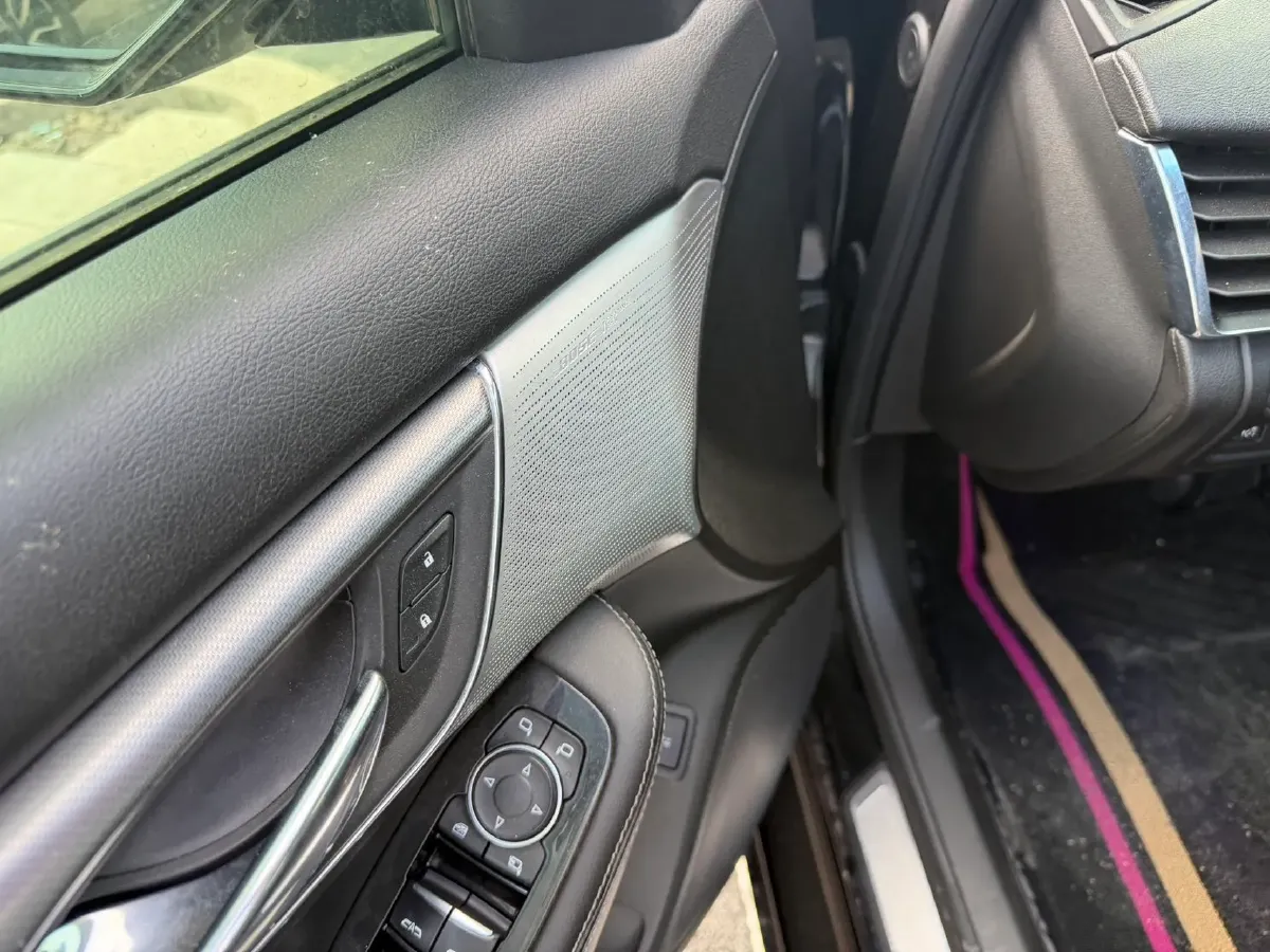 2021 Cadillac CT5 2.0T 237HP L4 10AT,autocango,china used car exporter,china ev exporter,chinese used car exporter,chinese used ev exporter