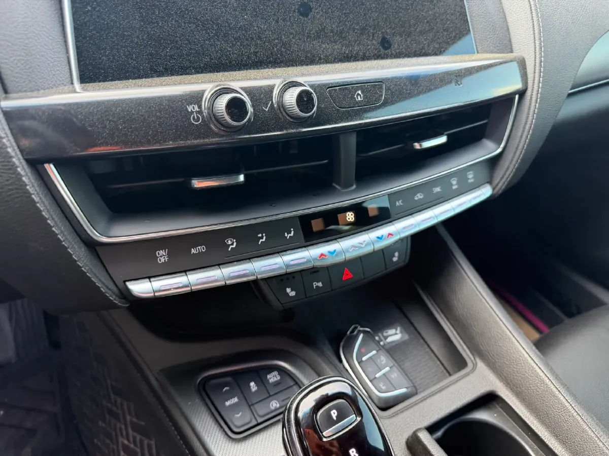 2021 Cadillac CT5 2.0T 237HP L4 10AT,autocango,china used car exporter,china ev exporter,chinese used car exporter,chinese used ev exporter