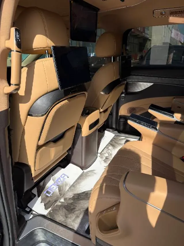 2025 Denza D9 1.5T 156HP L4 E-CVT PHEV 40KWH,autocango,china used car exporter,china ev exporter,chinese used car exporter,chinese used ev exporter