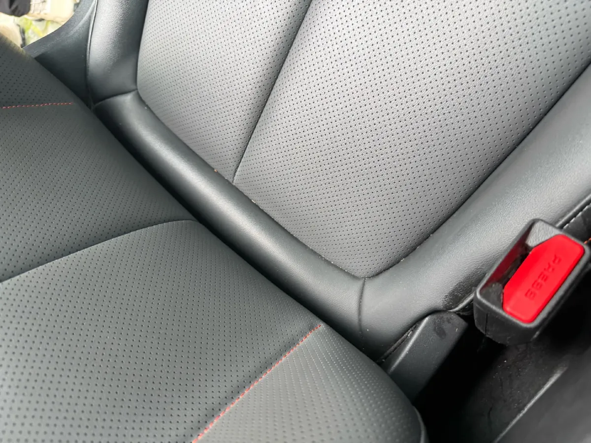 2023 Geely Azkarra 1.5T 181HP L4 7DCT,autocango,china used car exporter,china ev exporter,chinese used car exporter,chinese used ev exporter