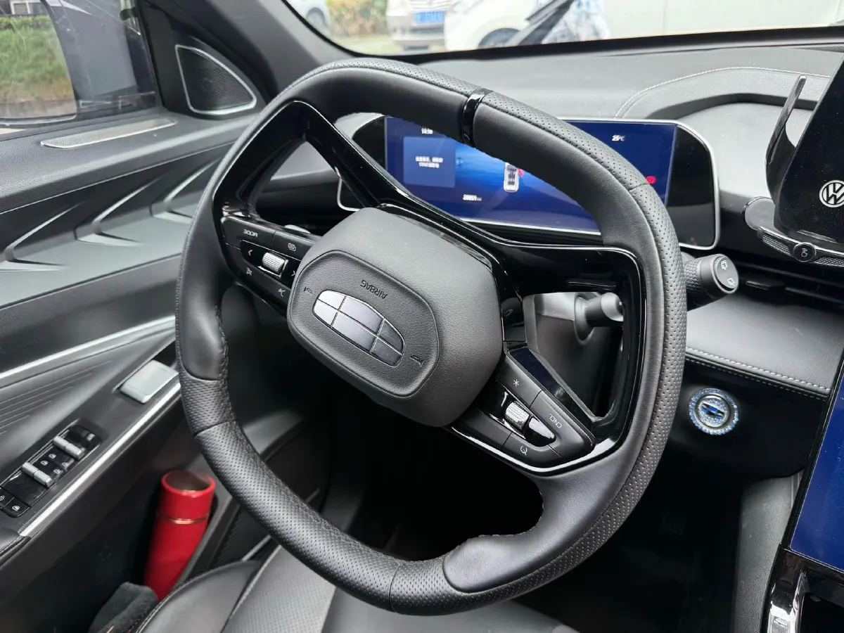 2023 Geely Azkarra 1.5T 181HP L4 7DCT,autocango,china used car exporter,china ev exporter,chinese used car exporter,chinese used ev exporter