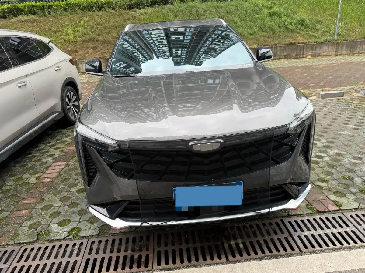 2023 Geely Azkarra 1.5T 181HP L4 7DCT,autocango,china used car exporter,china ev exporter,chinese used car exporter,chinese used ev exporter
