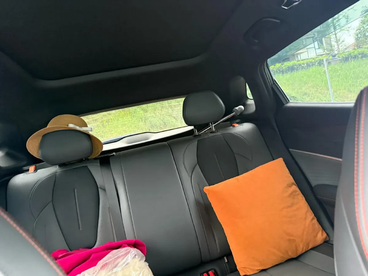 2023 Geely Azkarra 1.5T 181HP L4 7DCT,autocango,china used car exporter,china ev exporter,chinese used car exporter,chinese used ev exporter