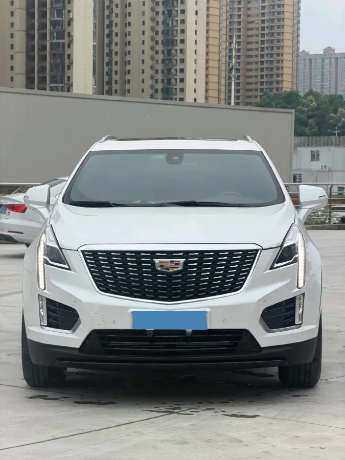 2022 Cadillac XT5 2.0T 237HP L4 9AT,autocango,china used car exporter,china ev exporter,chinese used car exporter,chinese used ev exporter