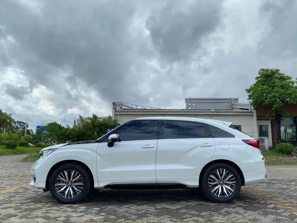 2020 Honda Avancier 2.0T 272HP L4 9AT,autocango,china used car exporter,china ev exporter,chinese used car exporter,chinese used ev exporter
