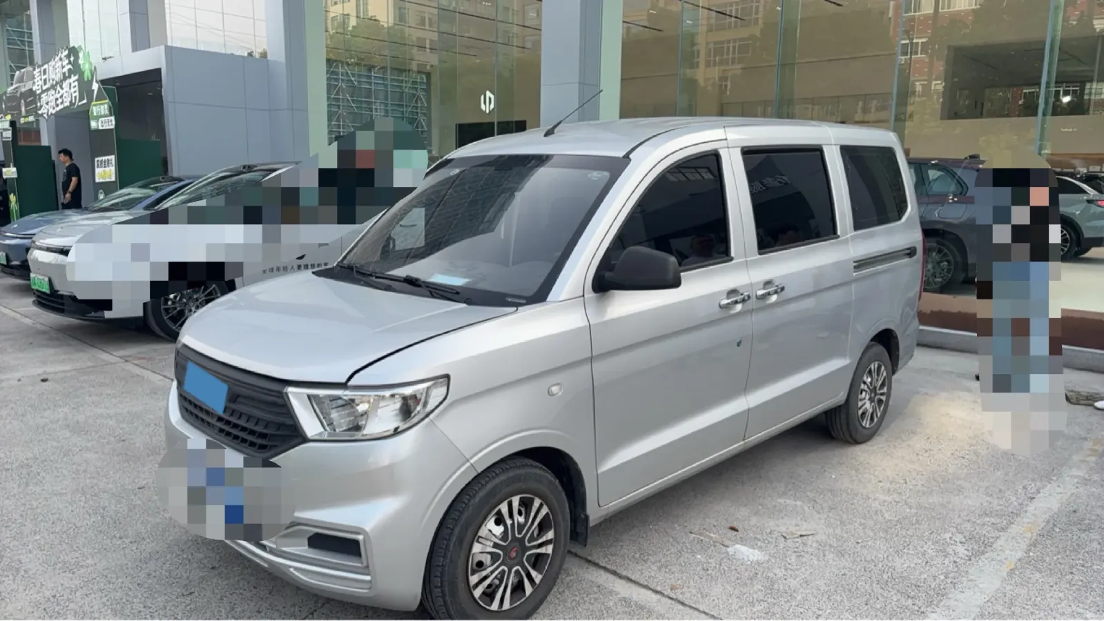 2022 JinBei Little Sea Lion X30 1.5L 102HP L4 5MT,autocango,china used car exporter,china ev exporter,chinese used car exporter,chinese used ev exporter
