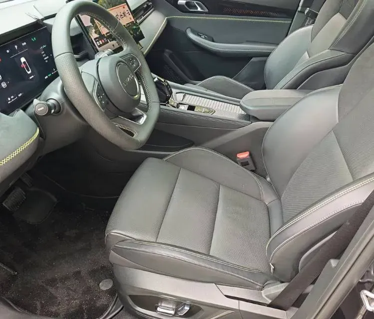 2023 LYNK&CO 01 2.0T 254HP L4 8AT,autocango,china used car exporter,china ev exporter,chinese used car exporter,chinese used ev exporter