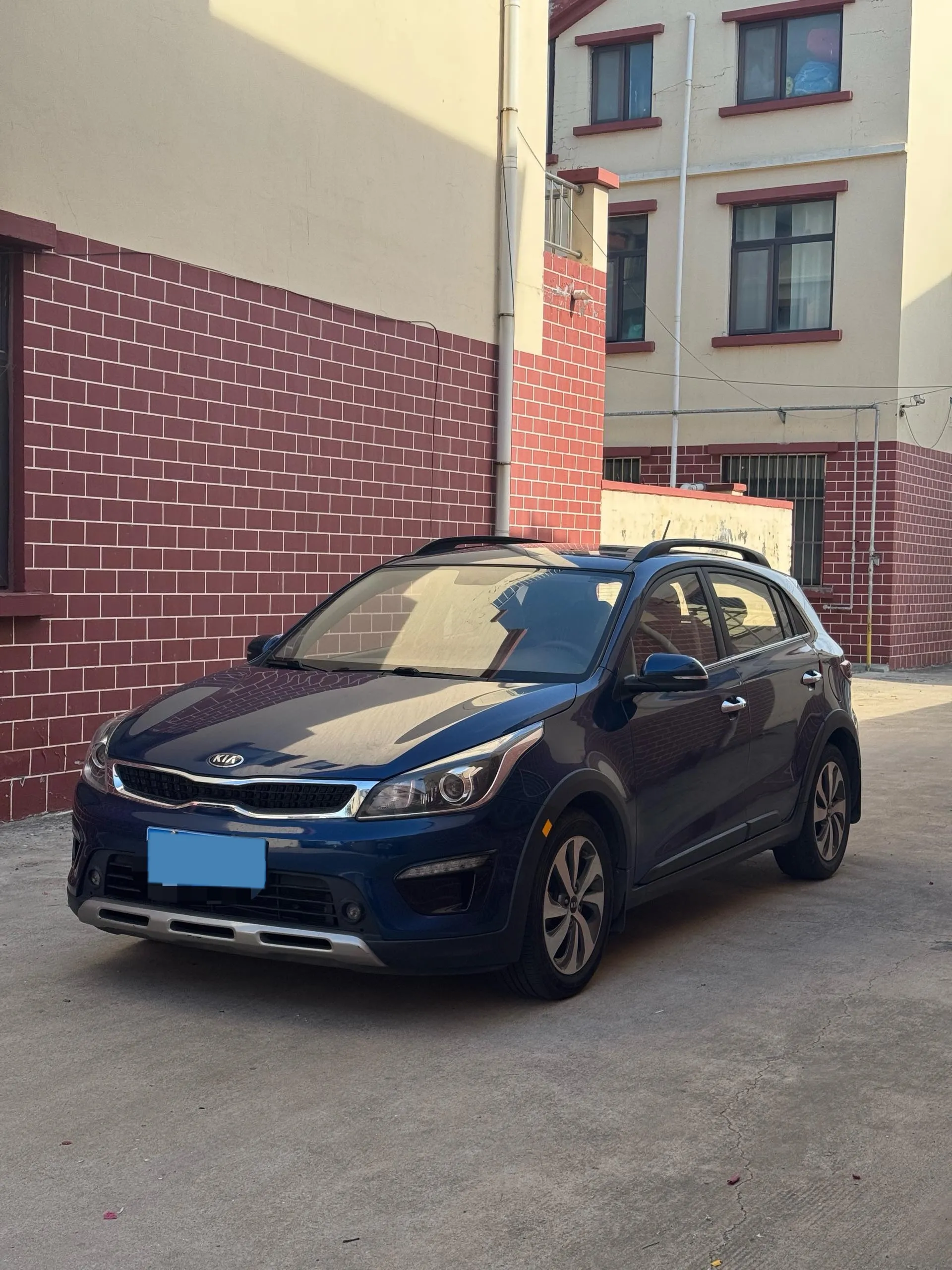 2017 Kia KX Cross 1.4L 100HP L4 6AT