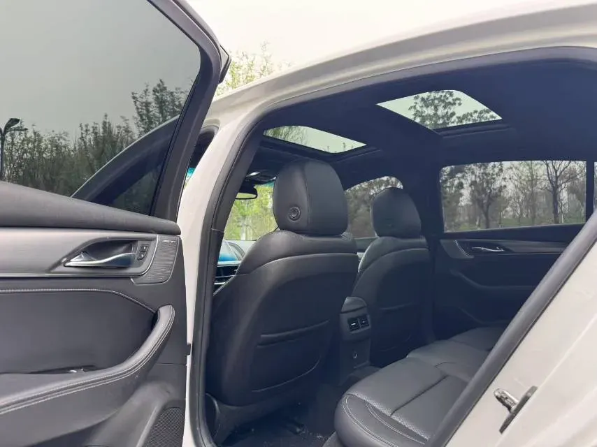 2021 Cadillac CT5 2.0T 237HP L4 10AT,autocango,china used car exporter,china ev exporter,chinese used car exporter,chinese used ev exporter