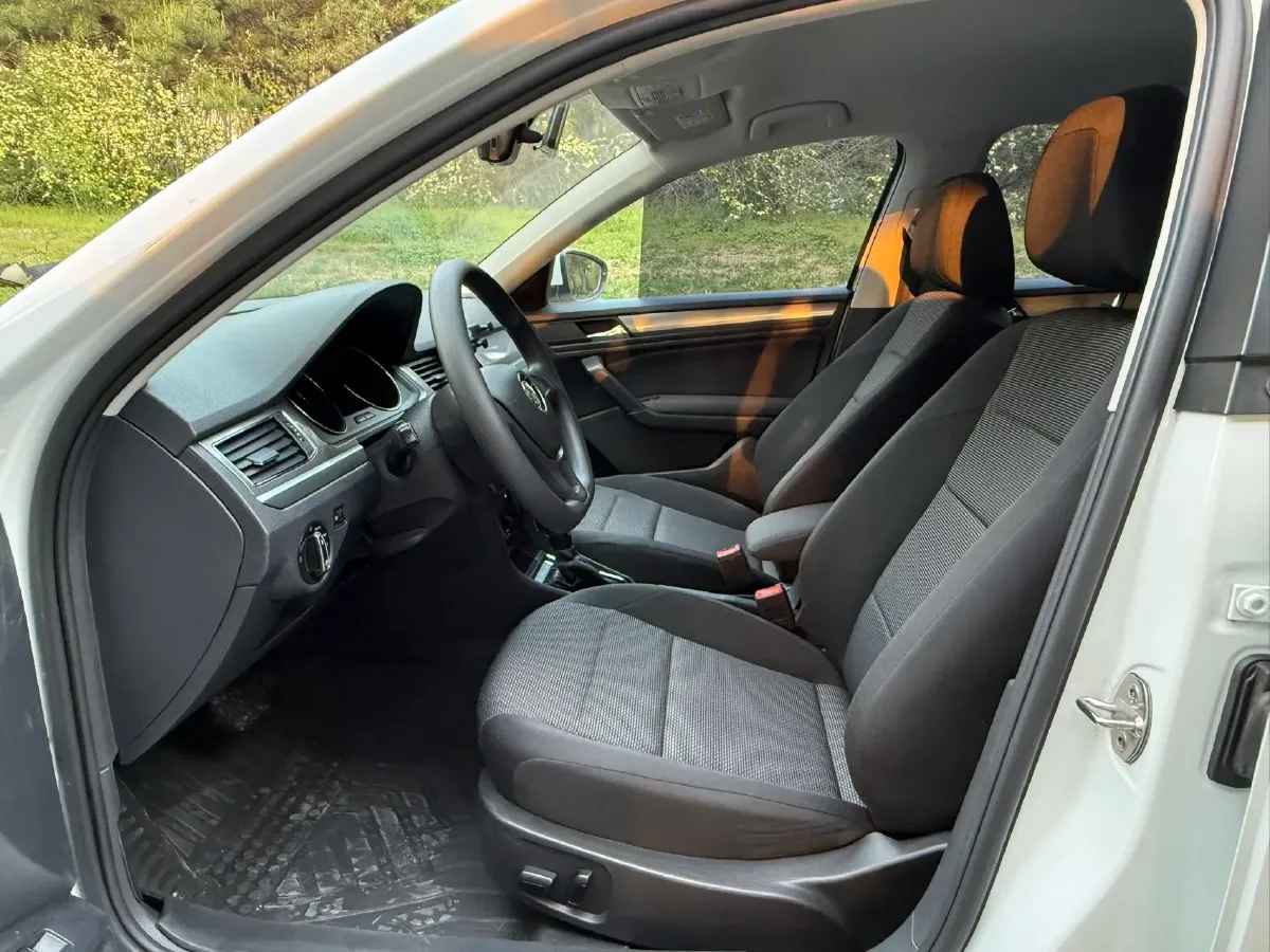 2019 Volkswagen Bora 1.5L 112HP L4 6AT,autocango,china used car exporter,china ev exporter,chinese used car exporter,chinese used ev exporter